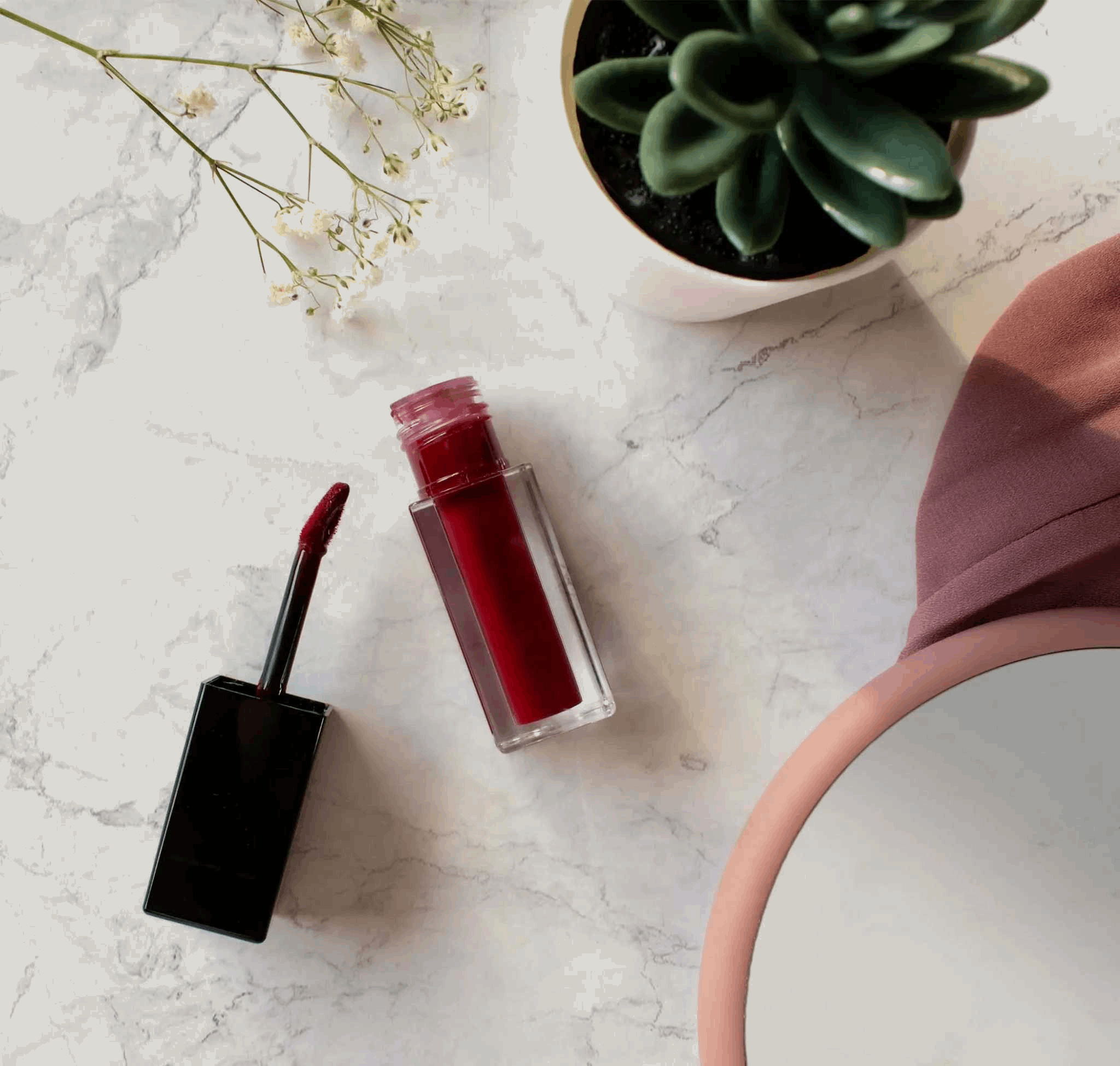 Matte Lip Stain - OutlandishBALIVENO FASHION HOUSE LTDMatte Lip Stain - OutlandishDescription This is the no-fuss, long-lasting color matte lip stain you’ve been looking for! A buildable formula that ensures you get the right density and the high BALIVENO FASHION HOUSE LTD