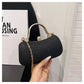 Evening party bags: This year, there is a trend for sophisticated and feminine women&