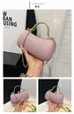 Evening party bags: This year, there is a trend for sophisticated and feminine women&