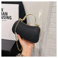 Evening party bags: This year, there is a trend for sophisticated and feminine women&