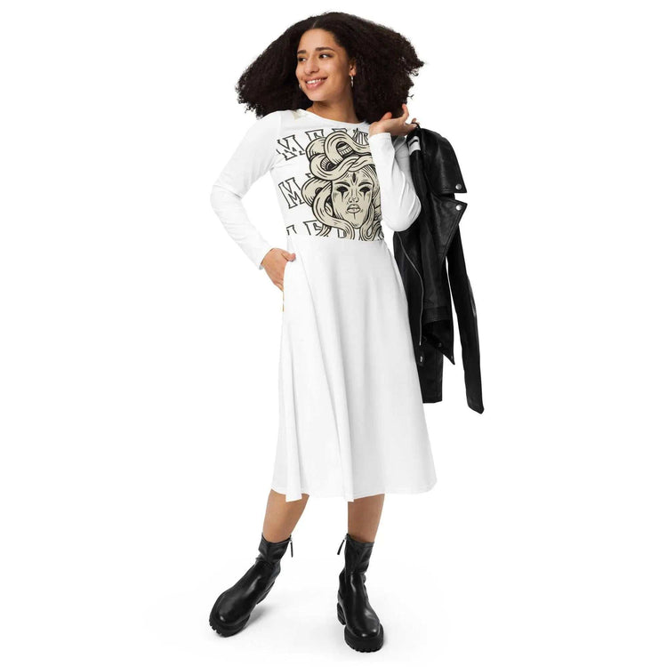 Medusa long sleeveMedusa long sleeve midi dressIntroducing your new favorite dress - the Medusa Long Sleeve Midi Dress. Crafted for comfort and style, this dress is designed to make you feel effortlessly feminine[Bal]