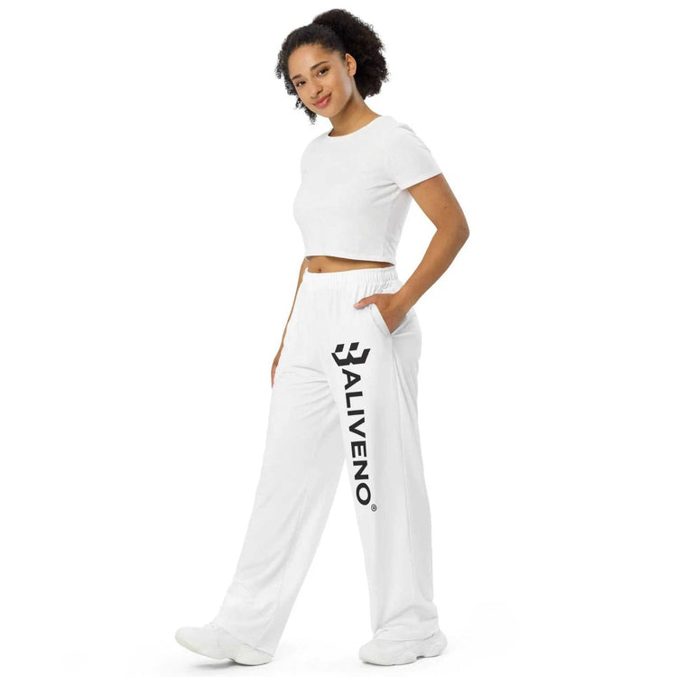 All-over printAll-over print wide-leg pantsUpgrade your loungewear with the trendy All-Over Print Wide-Leg Pants. These stylish knit pants combine the relaxed feel of sweatpants with a fashionable all-over pr[Bal]