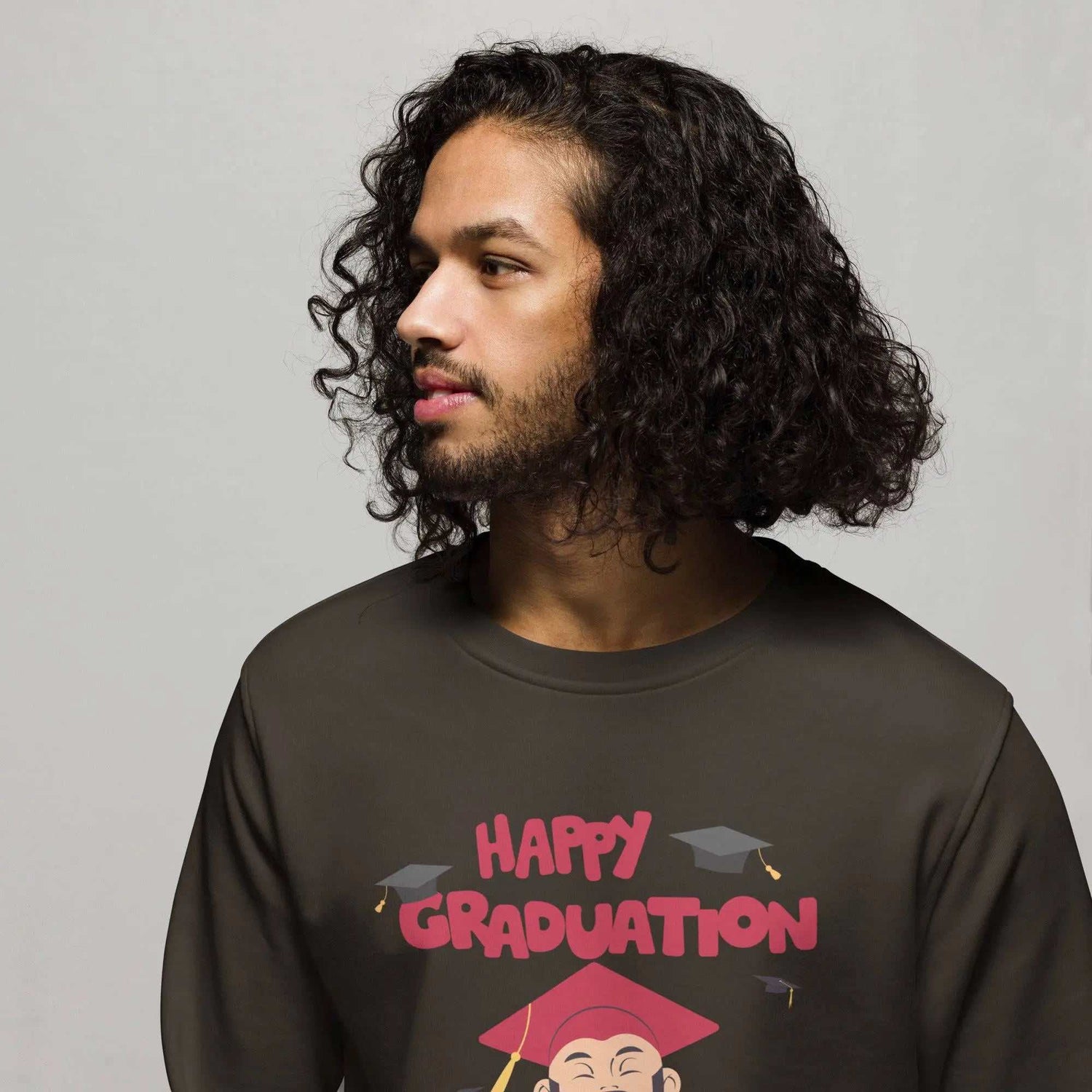Happy Graduation SweatshirtHappy Graduation SweatshirtCelebrate the milestone of graduation in style with our Happy Graduation Sweatshirt.
Crafted with care from organic and recycled materials, this unisex sweatshirt is[Bal]