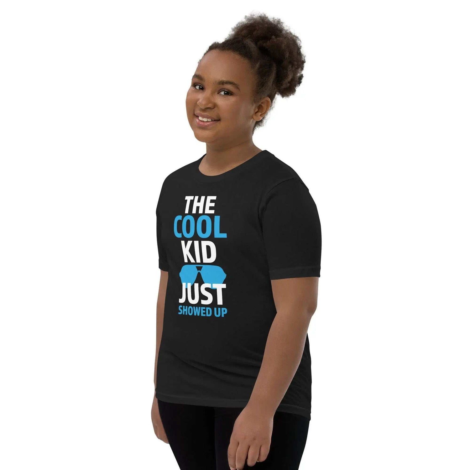 The Cool KidThe Cool Kid Just Showed Up T-ShirtIntroducing "The Cool Kid Just Showed Up" T-shirt – the perfect blend of style, comfort, and sustainability for your little trendsetter! Crafted from 100% organic ri[Bal]