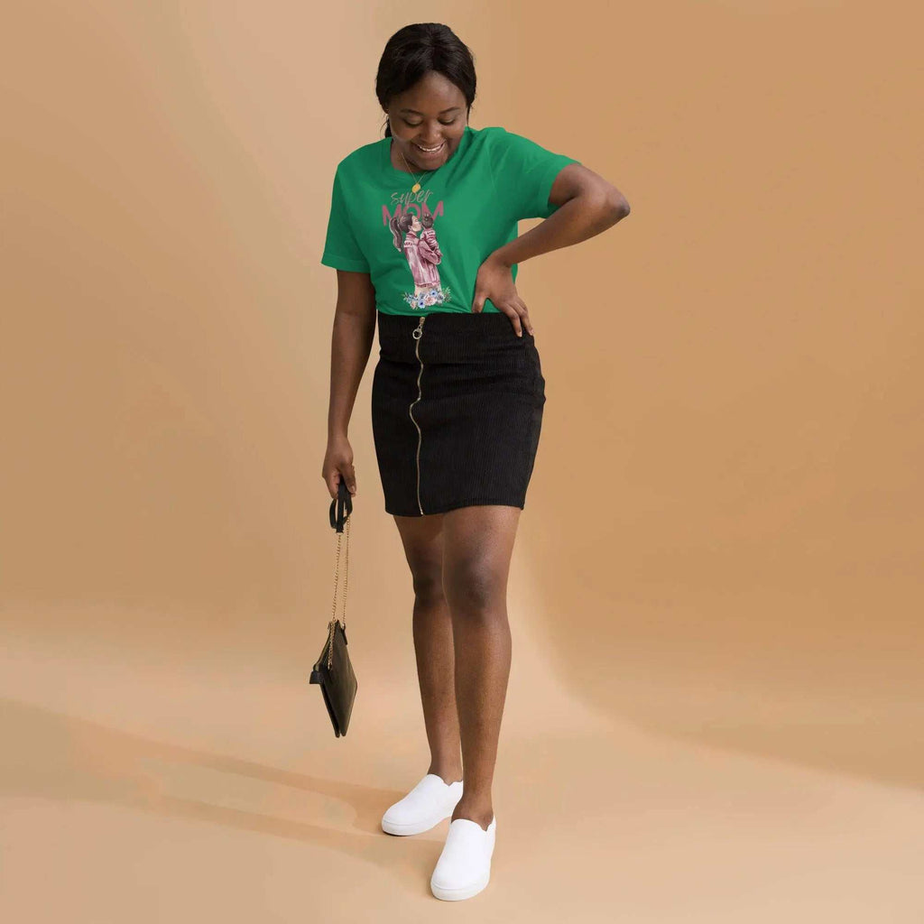 Super Mom T-shirtSuper Mom T-shirtElevate your everyday wardrobe with our Super Mom T-shirt – a garment that exceeds every expectation. Experience the ultimate combination of softness, lightweight co[Bal]
