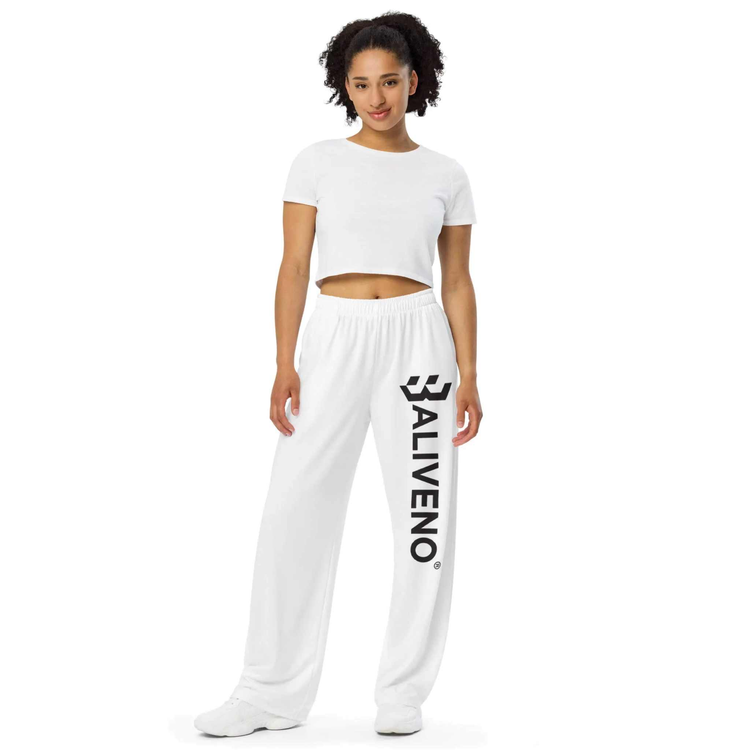 All-over printAll-over print wide-leg pantsUpgrade your loungewear with the trendy All-Over Print Wide-Leg Pants. These stylish knit pants combine the relaxed feel of sweatpants with a fashionable all-over pr[Bal]
