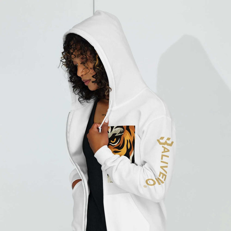 Baliveno Savage Zip HoodieBaliveno Savage Zip HoodieExperience the perfect blend of style and comfort with the Baliveno Savage Zip Hoodie – destined to become your new favorite staple.
Crafted with meticulous attentio[Bal]