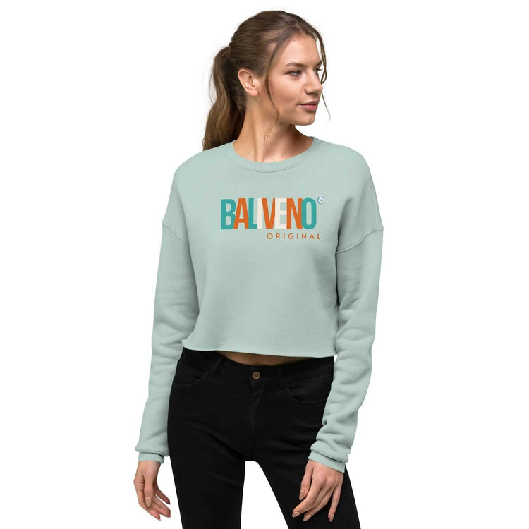 Baliveno Women’s Cropped Cotton Sweatshirt – Printed StyleBaliveno Women’s Cropped Cotton Sweatshirt – Printed StyleDid you know that fashion and comfort can be combined? This fleece crop sweatshirt is here to prove the point. The soft fabric feels extra soft to the touch, and the[Bal]
