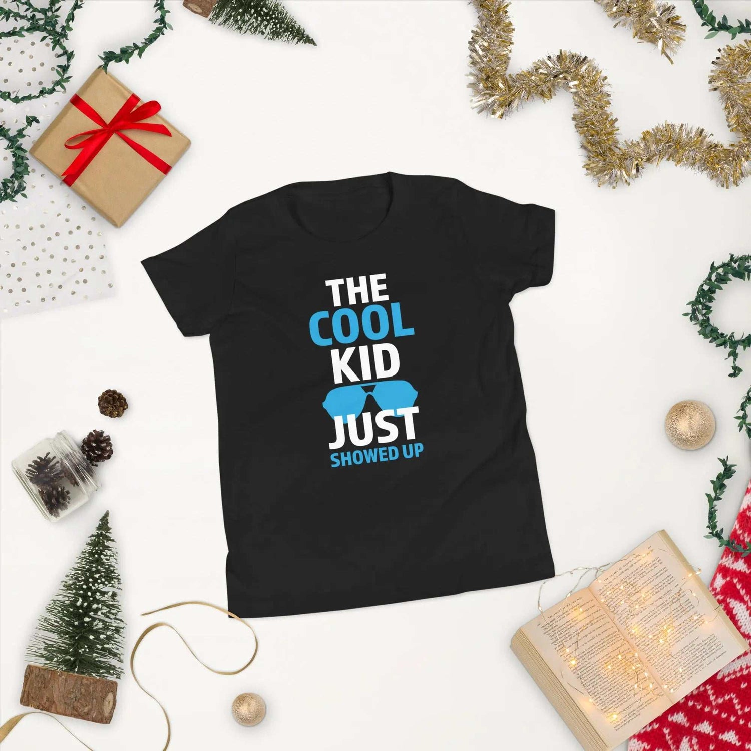 The Cool KidThe Cool Kid Just Showed Up T-ShirtIntroducing "The Cool Kid Just Showed Up" T-shirt – the perfect blend of style, comfort, and sustainability for your little trendsetter! Crafted from 100% organic ri[Bal]